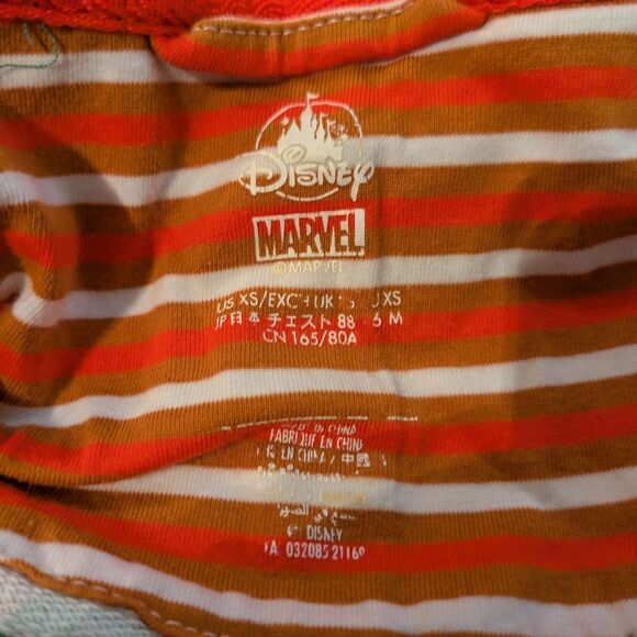 Disney Store Hooded Marvel Bodysuit Gingerbread Holiday Pajamas, Mens Xtra Small - Picture 15 of 16